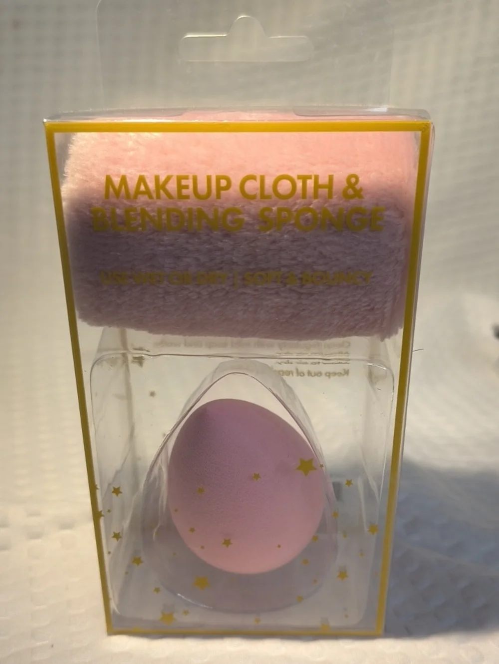 Makeup Sponge with Matching Cloth - Soft Blending Applicator Wet/Dry Light Pink
